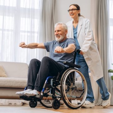 recourir-au-maintien-a-domicile-lorsque-la-personne-agee-souffre-d-un-handicap