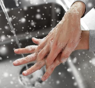 Se laver les mains pour maintenir une bonne santé en hiver