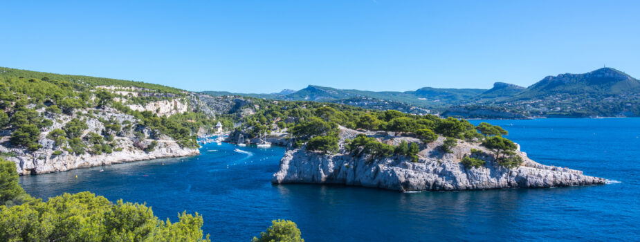 Calanque de Cassis et vue sur la Méditerranée