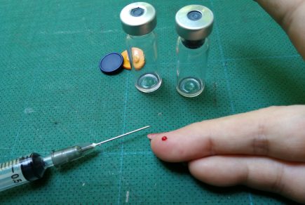 Accident d'exposition au sang dans la fonction publique hospitalière