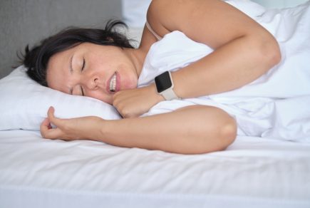 serrer-les-dents-la-nuit-un-trouble-courant-chez-les-agents-publics